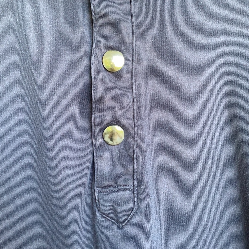 Men’s Banana Republic navy snap front knit shirt - Picture 4 of 11